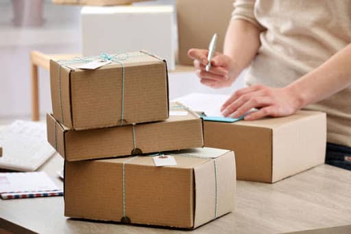 cách gói hàng gửi bưu điện